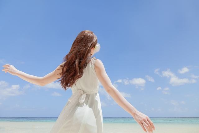 スキンケアの要！化粧水、効果・選び方・コットン不要論